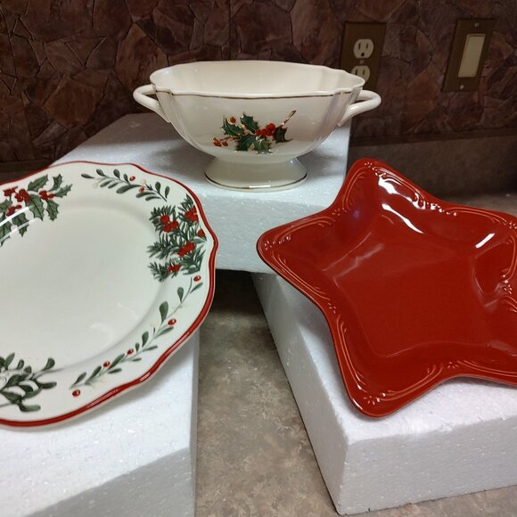 TELEFLORA HOLLYBERRY SERVING BOWL - Picture 3 of 3